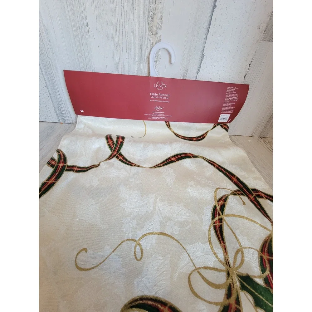 Lenox table runner fabric Holiday Mistletoe‎ Holly Berry dinner xmas